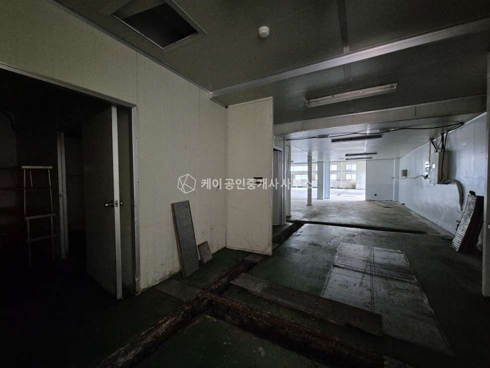 경기 용인처인구 모현읍 식품공장,냉동냉장창고,350평대 2개동, 내부사무실, 대형차량진입,포곡IC 12분 월세 매물번호 11943 사진 4