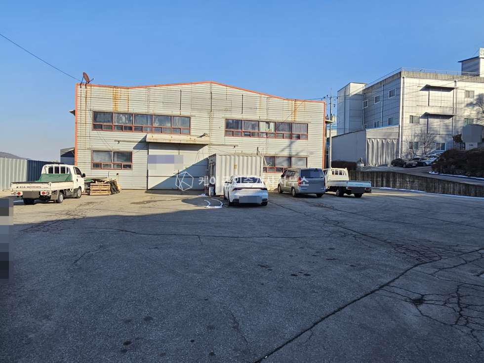 경기 파주시 탄현면 법흥리 자유로 성동IC 5분 , 탄현면 120평 창고임대, 40FT 츄레라 가능, 호이스트 월세 매물번호 12723 사진 1