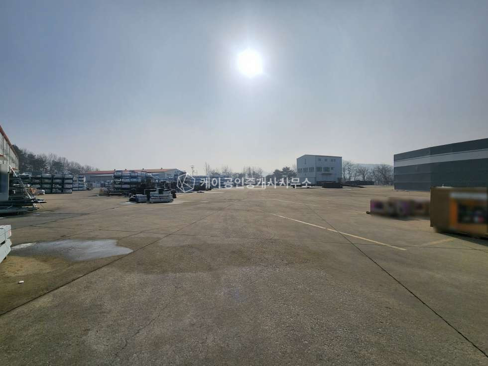 경기 김포시 월곶면 갈산리 토지 9579평, 연면적 2029평, 추레라, 500kw,특대형 마당, 단독공장 매매 매물번호 12684 사진 1