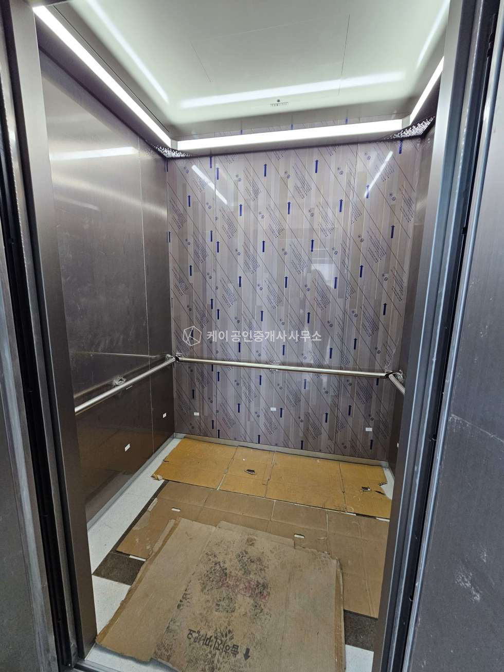 경기 시흥시 안현동 시흥시 안현동 수인산업도로 4차로 접한 마당 넓은 연면적 235평 신축 통건물, 넓은 주차장, 월세 매물번호 12269 사진 14
