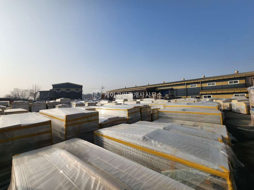 경기 김포시 대곶면 송마리 단독 대형공장, 40ft 추레라, 식당,기숙사, 사무실 완비, 700kw 매매 매물번호 12755 사진 3