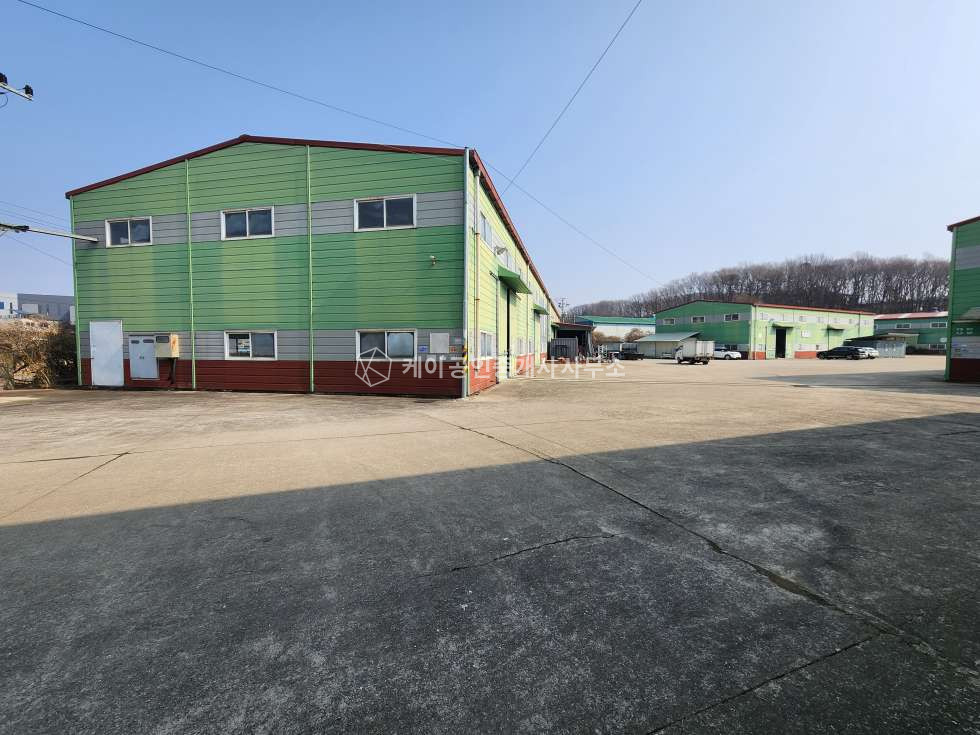 경기 김포시 통진읍 옹정리 공장 150평, 층고 8.7m, 전기 30kw, 드넓은 공동마당, 추가 임대 가능 월세 매물번호 12770 사진 5