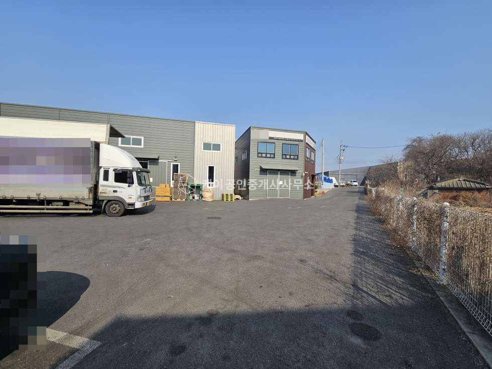 경기 파주시 상지석동 설문IC 초근접, 신축 컨디션,2종 근생 제조 창고 3동, 대형마당, 츄레라 가능 매매 매물번호 12776 사진 13