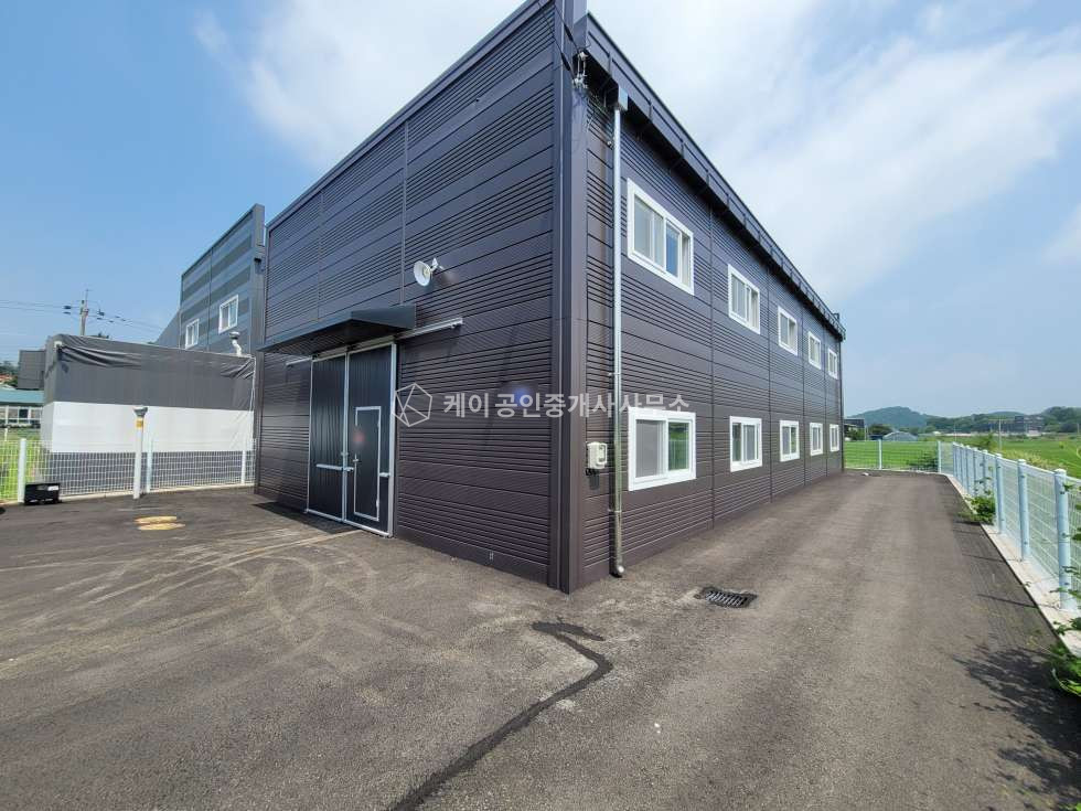 경기 파주시 탄현면 만우리 파주 신축 60평 근생, 생산관리지역, 넓은단독마당, 네모반듯 월세 매물번호 12449 사진 6