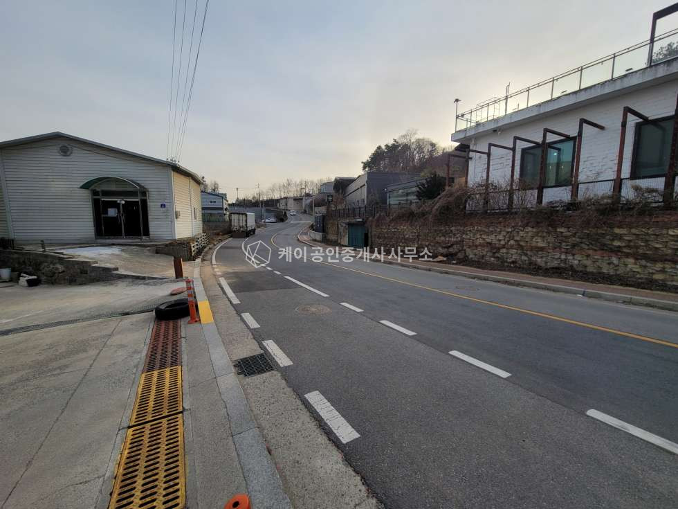 경기 파주시 하지석동 2동 운정3지구 인근, 교하삼거리 3분, 2차선도로 접, 40피트 츄레라 월세 매물번호 10611 사진 7