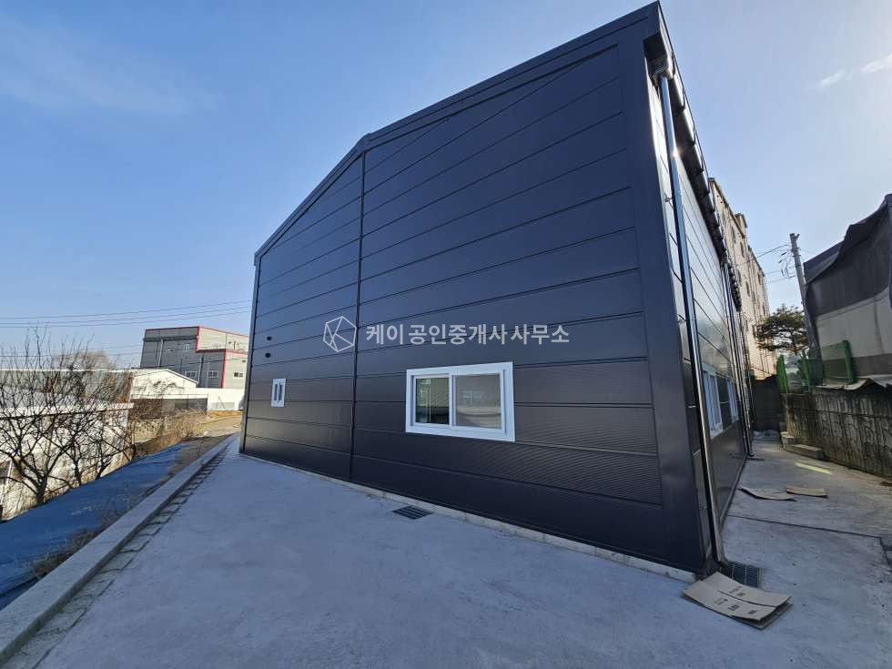 경기 파주시 상지석동 상지석동 60평 신축, 단독 넓은마당, 내부 화장실, 1종 근생, 층고 7.5m , 하수직관 월세 매물번호 12789 사진 2