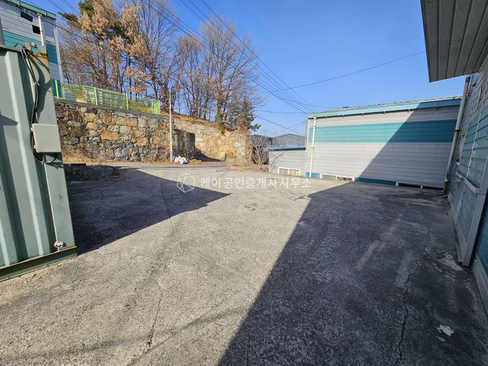 경기 파주시 상지석동 상지석동 60평 공장, 단독마당, 별도 사무실, 저렴한 임대료 , 제조공장 추천 월세 매물번호 12790 사진 9