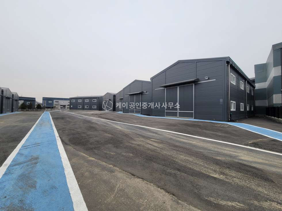 경기 파주시 연다산동 가동 연다산동 대형물류창고 추천, 20개동 60평 창고, 여러개 동 임대 가능, 40피트 츄레라 가능, 자유로, 제2자유로 진입 월세 매물번호 10614 사진 4