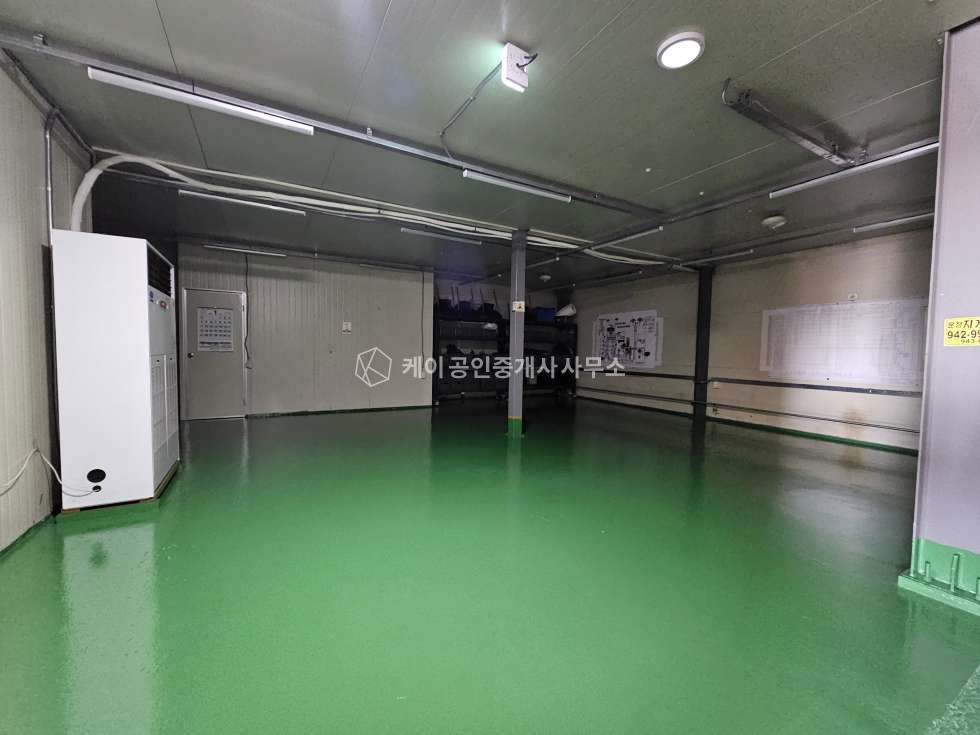 경기 파주시 상지석동 상지석동 운정역 도보가능, 설문 IC 5분, 대지 680평, 2종 제조가능, 가설여러동, 기숙사 완비 매매 매물번호 12807 사진 9