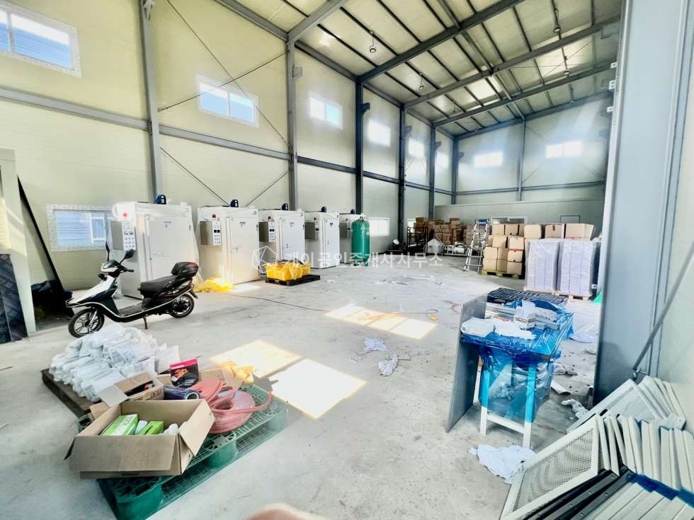 경기 김포시 대곶면 율생리 2종근생, 건 55평, 층고 10m, 단독마당, 전력 30kw, 까치발o 월세 매물번호 10262 사진 2
