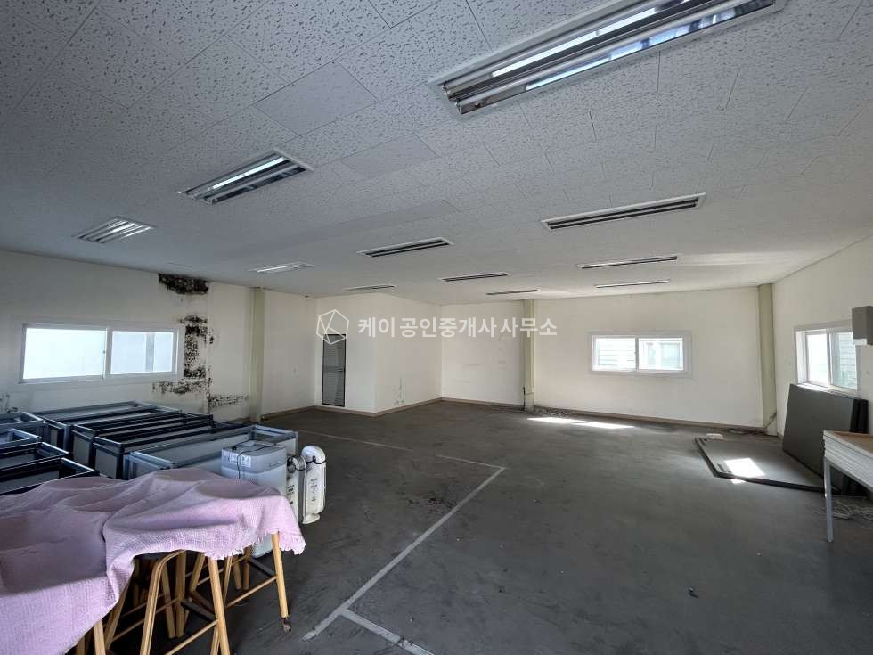 경기 김포시 고촌읍 향산리 2종근생, 연 150평,김포한강IC인근, 민원없는 식품창고,공장 월세 매물번호 10274 사진 7