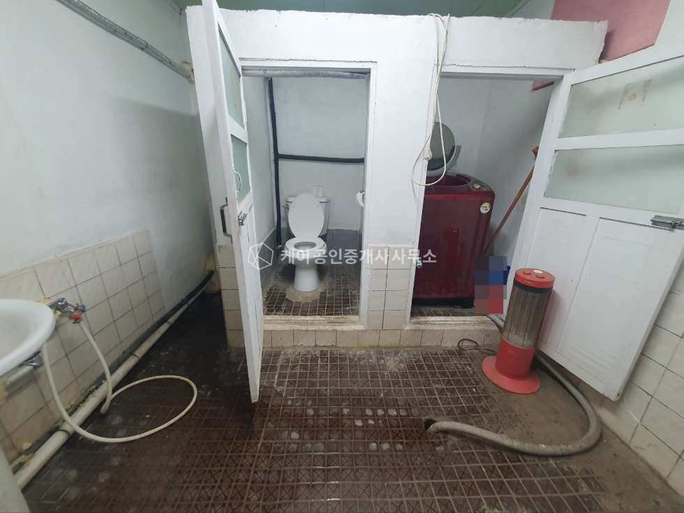 경기 김포시 하성면 원산리 공장 98평 ,5톤이하 차량,저렴한 임대료 월세 매물번호 10315 사진 9