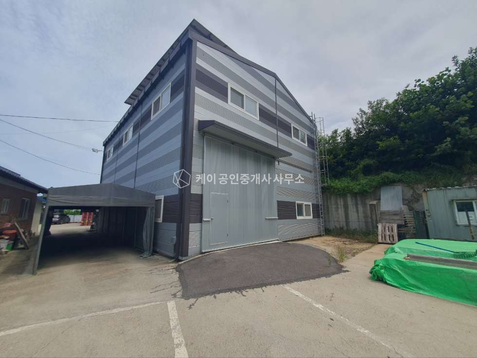 경기 김포시 통진읍 귀전리 2종근생, 53평, 창고 앞뒤 공간 및 가설공간 사용 가능 월세 매물번호 10318 사진 4