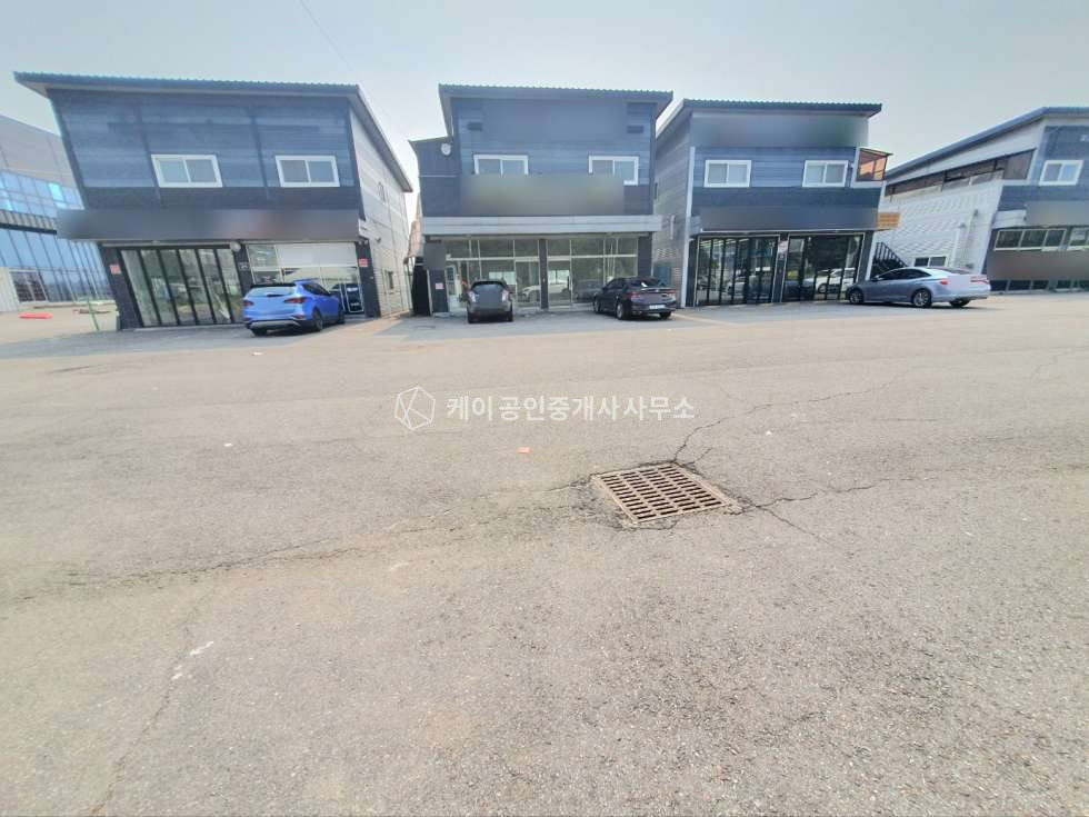 경기 김포시 양촌읍 구래리 구래리 대로변 1층 30평 , 넓은공동마당, 넓은 주차장, 1종근생 창고,소매점,사무실등 추천 월세 매물번호 10349 사진 5