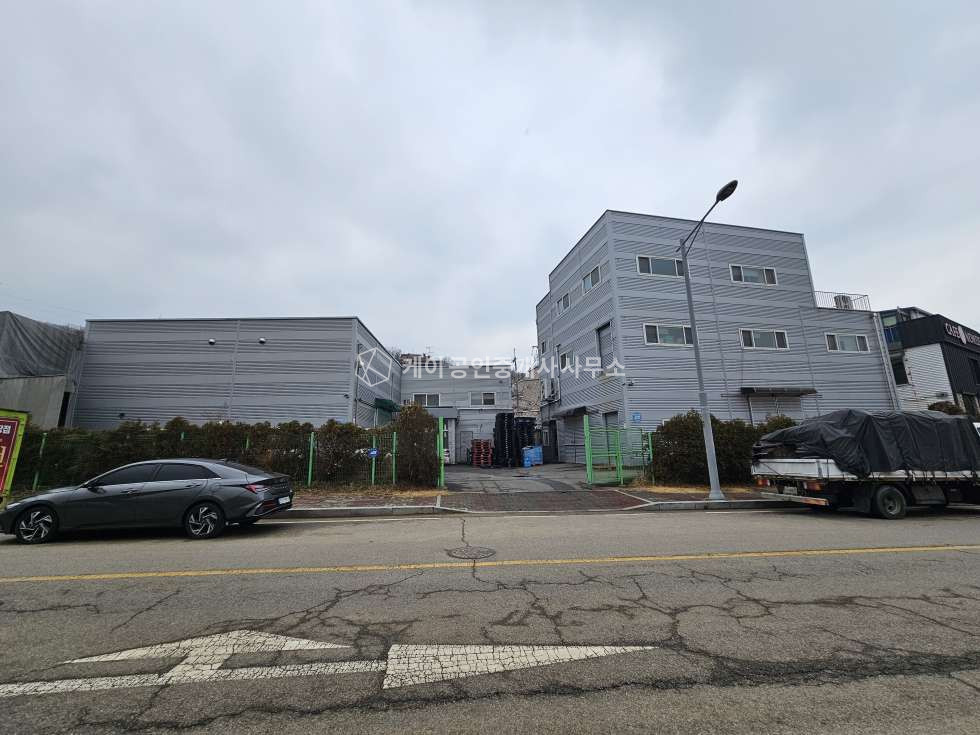 경기 시흥시 논곡동 목감 IC 인접, 150평, 대형차 진입가능,고전력, 호이스트3톤, 2종근생제조 월세 매물번호 12817 사진 1