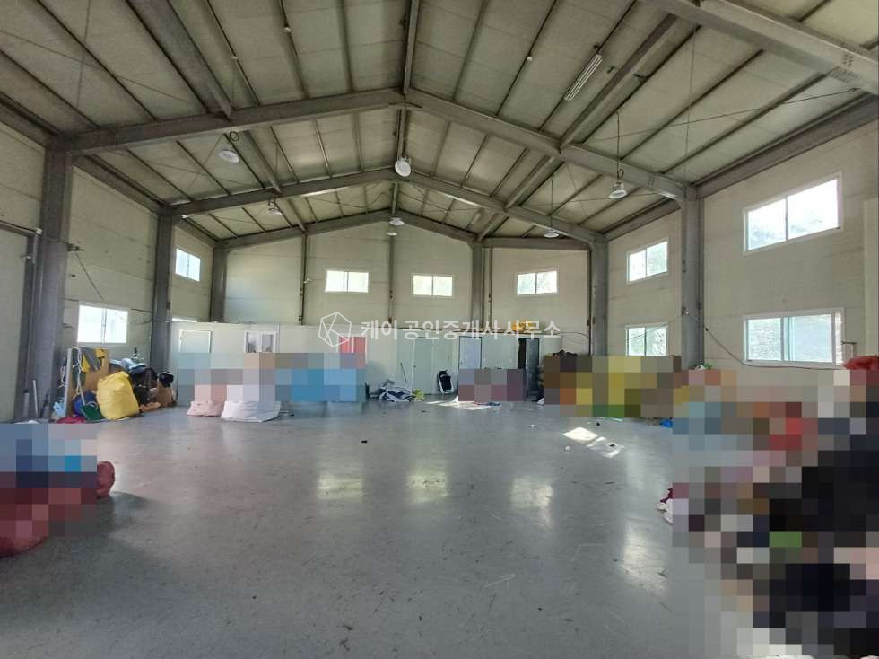 경기 시흥시 금이동 주차장 넓은 2종 근생 제조공장,연면적 192평, 목감ic 3km 이내, 지하층 차량접안 가능 매매 매물번호 11972 사진 4