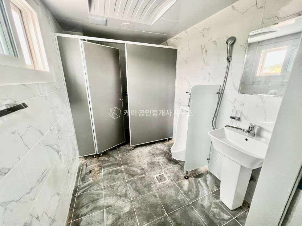 경기 김포시 월곶면 군하리 김포 월곶면 70평 2종근생 제조장 신축, 단독마당 매매 매물번호 10415 사진 5