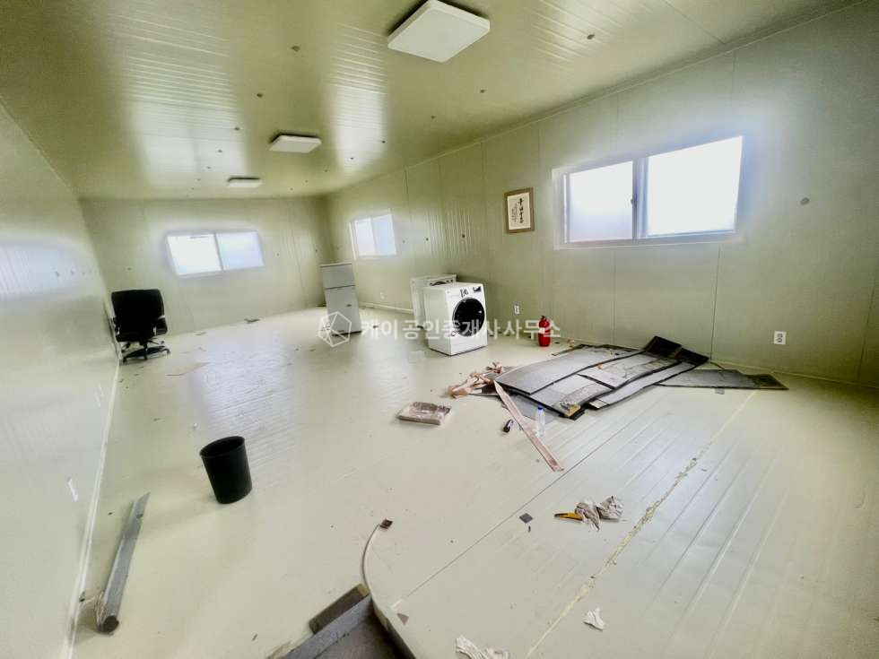 경기 김포시 양촌읍 학운리 2종근생, 학운산단 인근, 호이스트 ,실 사용 약 171평 월세 매물번호 10416 사진 10