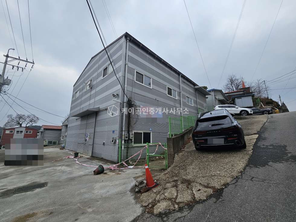 경기 시흥시 금이동 금이동 75평 2종근생 임대, 제조 가능, 호이스트 2.8톤, 내부사무실, 층고 4.8 m 월세 매물번호 12819 사진 1