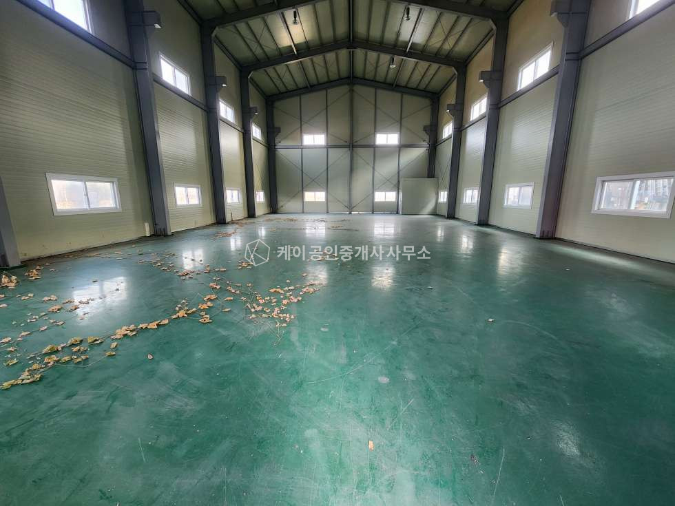경기 김포시 통진읍 귀전리 공장, 건 118평, 층고 11.9m, 전력30kw, 창고 등 다양한 업종 가능 월세 매물번호 12833 사진 2