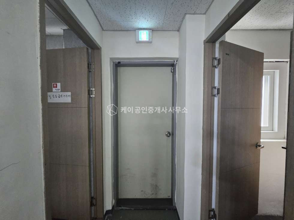경기 김포시 양촌읍 학운리 3동 학운산단내 공장 145평, 호이스트 3톤, 다양한 업종 입주 가능 월세 매물번호 11030 사진 5