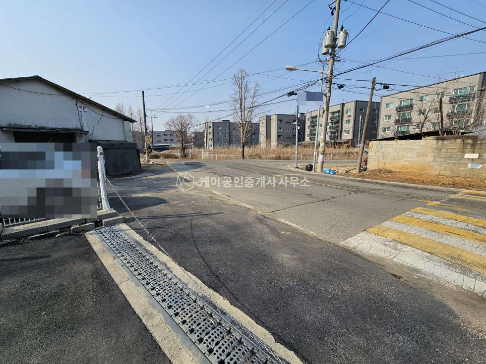 경기 파주시 야동동 야동동 140평+48평 두동임대, 2종 제조 넓은 단독마당, 추레라 가능, 층고 8.7m, 오수직관 월세 매물번호 12860 사진 10