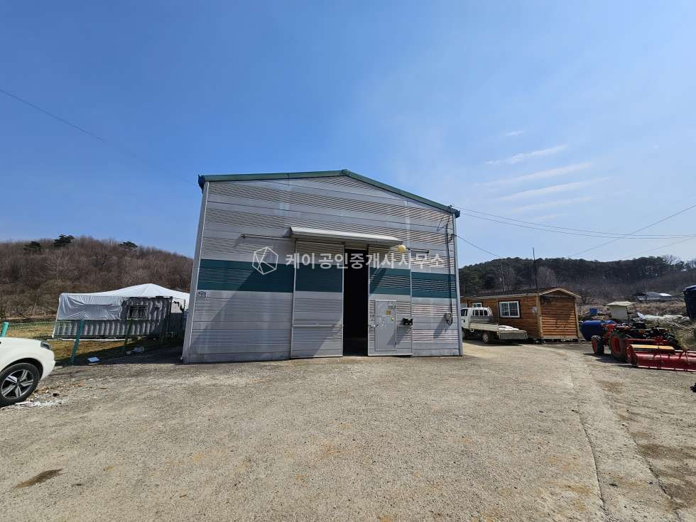 경기 파주시 파주읍 백석리 파주읍 60평 공장 창고 임대, 저렴한 임대료,즉시 입주가능, 넓은 단독마당 월세 매물번호 10050 사진 1