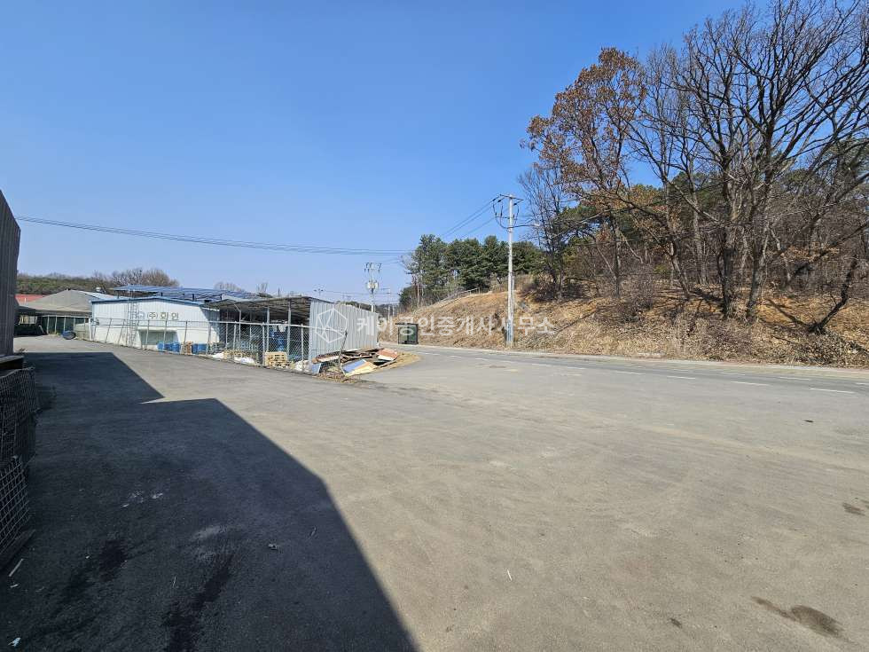 경기 파주시 파주읍 부곡리 파주읍 부곡리 60평 임대, 대로변 접, 추레라가능, 제조업 가능 월세 매물번호 10392 사진 5