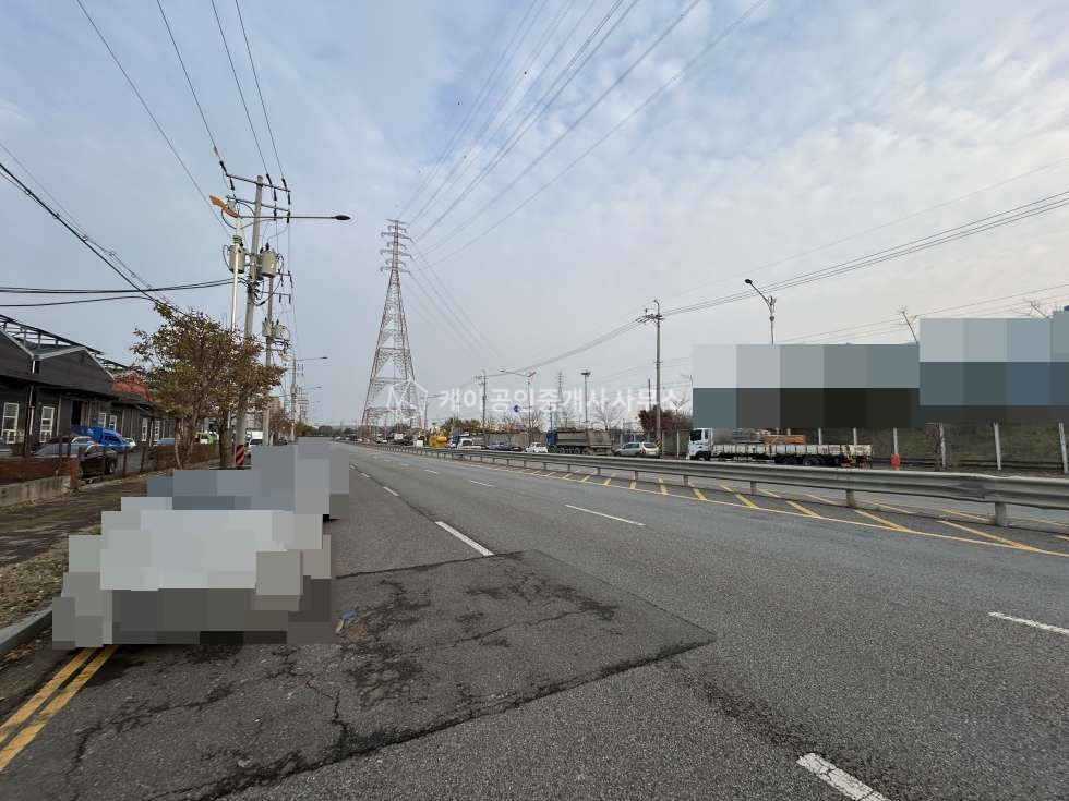 인천 서해구 원창동 B동 인천북항초인접, 대로변인접한 약230평 통건물 공장임대 월세 매물번호 11304 사진 3