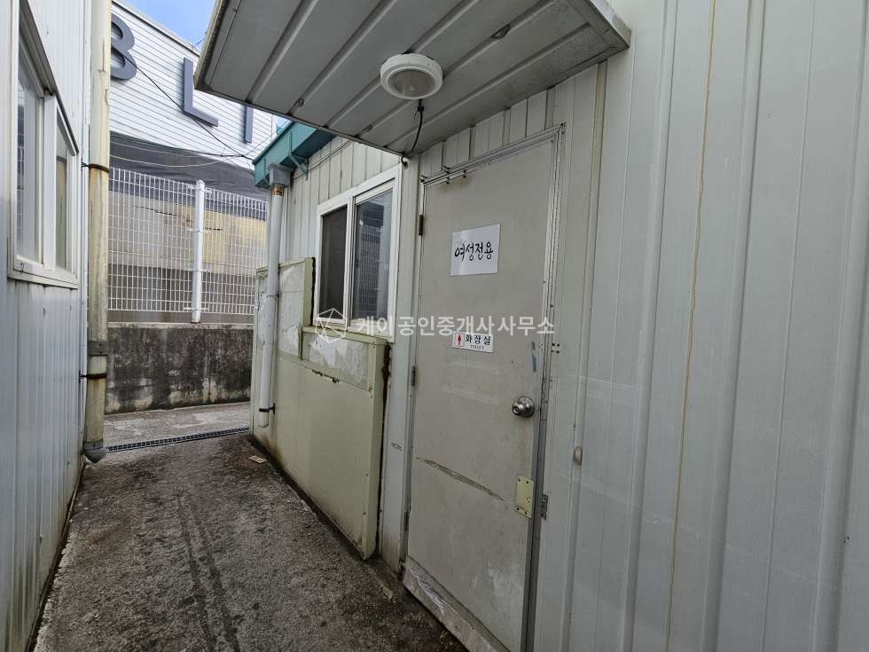 경기 파주시 탄현면 낙하리 낙하IC 5분거리, 60평,호이스트 3기 설치, 추레라 가능, 넓은 단독마당, 가설천막 월세 매물번호 12899 사진 8