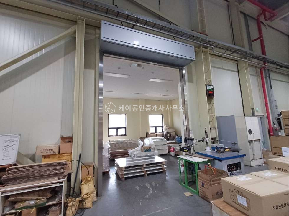 인천 서해구 원창동 B동 북항 인근 임대면적 약 500평, 사무실, 40ft 트레일러 진입 원활. 월세 매물번호 11879 사진 4