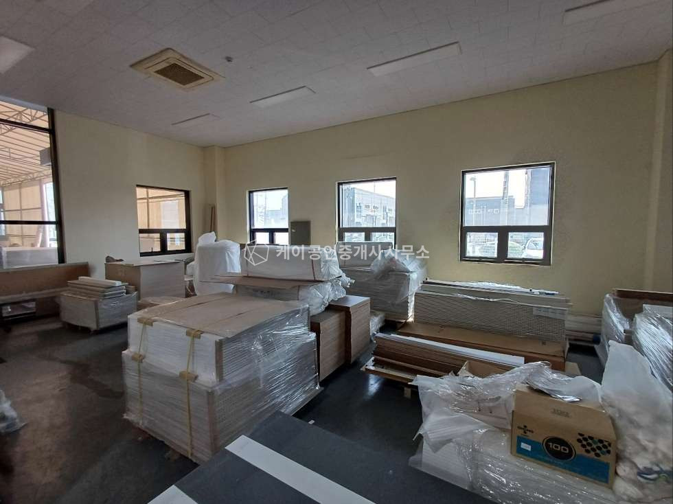 인천 서해구 원창동 B동 북항 인근 임대면적 약 500평, 사무실, 40ft 트레일러 진입 원활. 월세 매물번호 11879 사진 5