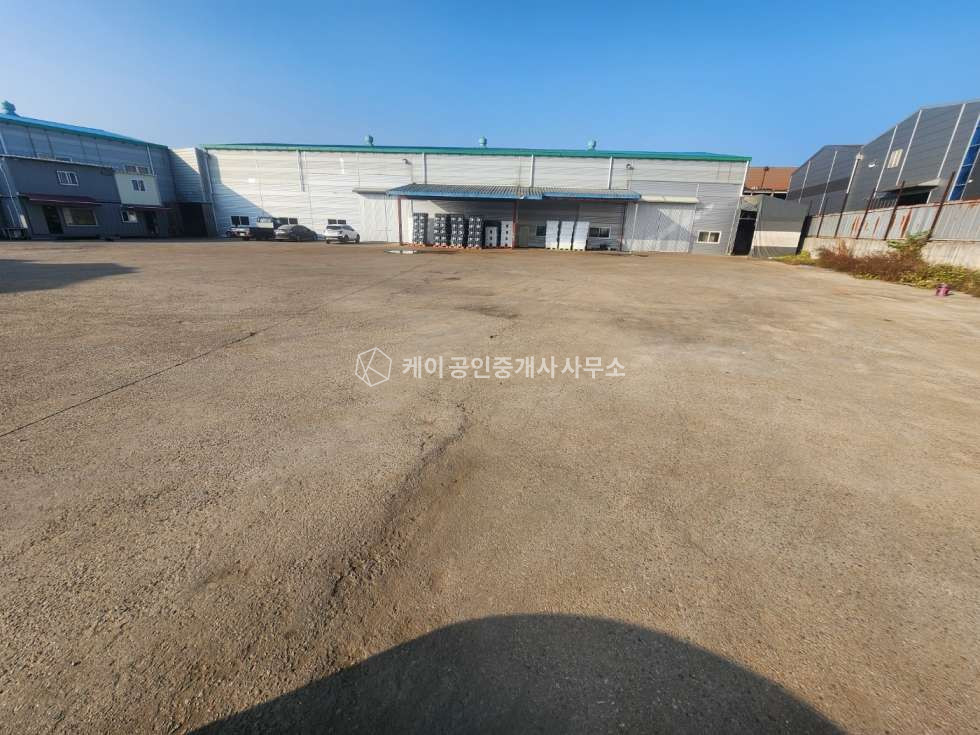 경기 김포시 대곶면 석정리 마동 통300평+가설45평, 공장, 추레라 회차가능, 2.8t호이스트, 층고9.7 월세 매물번호 11224 사진 4