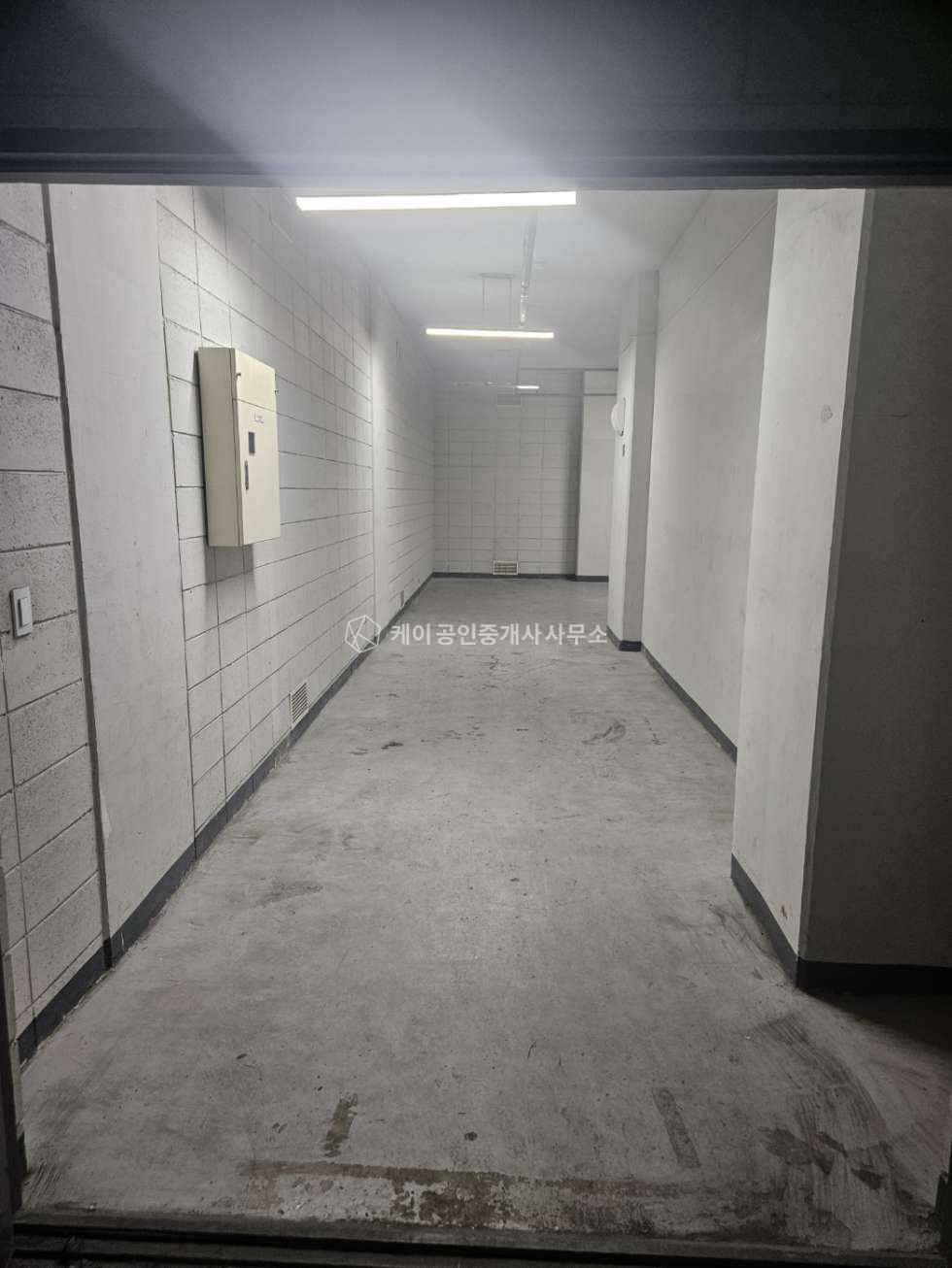 서울 송파구 문정동 B동 송파구 지식산업센터, 상하차 편리한 지하 2층 실평 20평 매매 매매 매물번호 12948 사진 13