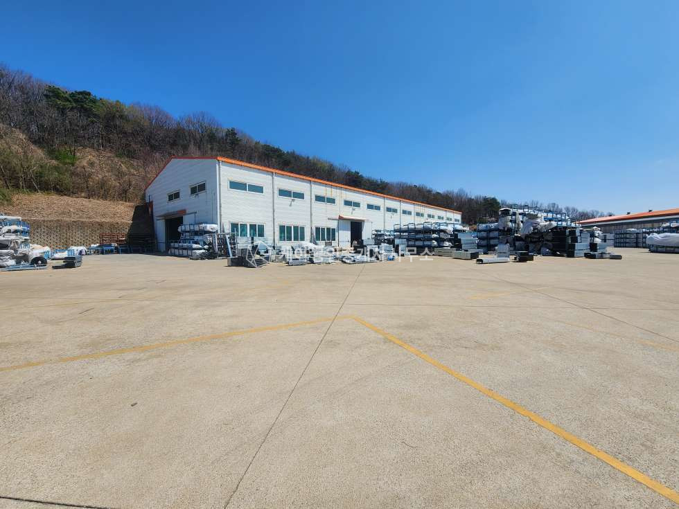 경기 김포시 월곶면 갈산리 5동 공장 기둥없는 통 453평, 40ft 회차가능, 층고 11m, 드넓은 마당 월세 매물번호 12958 사진 2