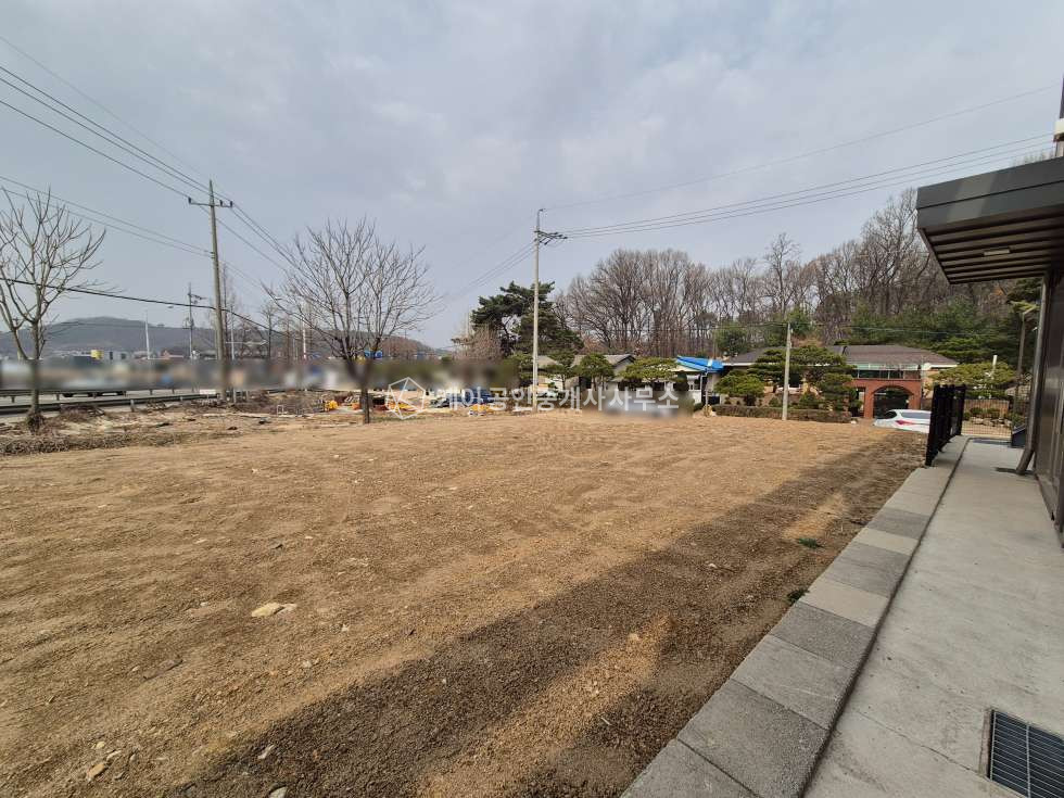 경기 고양덕양구 성사동 신축 69평(1층 57평+2층 12평),4차선접, 양방향진입,주차공간넉넉단독마당, 성사ic2분, 3호선 원당역 3분,카페식당추천 월세 매물번호 12090 사진 3