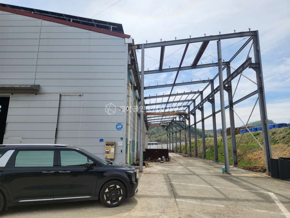 충남 천안동남구 성남면 대흥리 1,3동 충청권 요지 천안, 약324평 공장창고, 약39평 사무실식당숙소 사옥 월세 매물번호 12972 사진 3