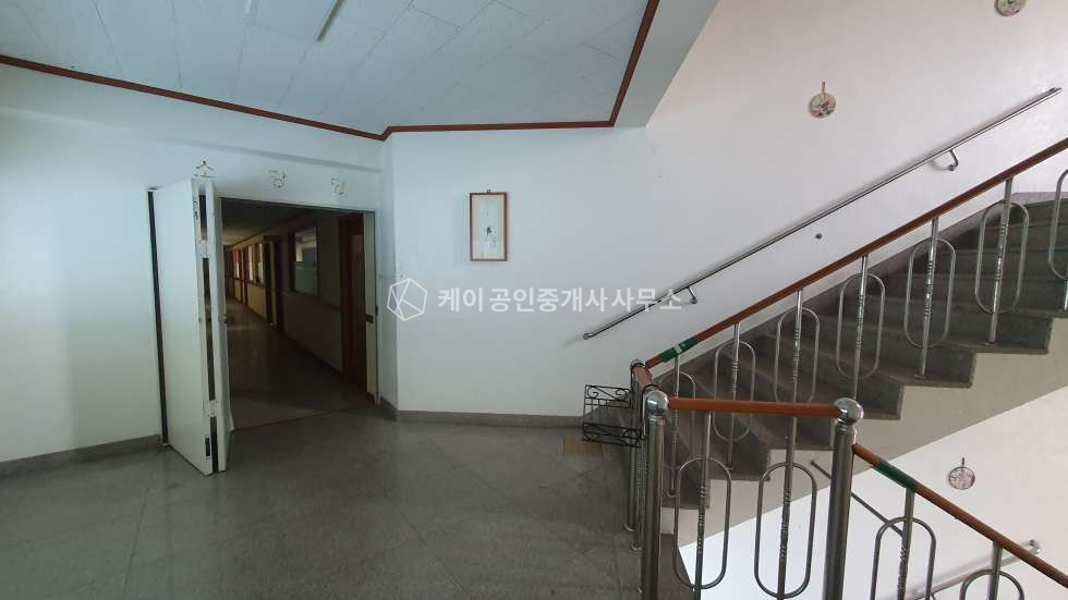 인천 서해구 가좌동 국가산단 가재울역 5분거리, 귀한 지원시설, 창고 사무실 구내식당 등 추천 월세 매물번호 12924 사진 4