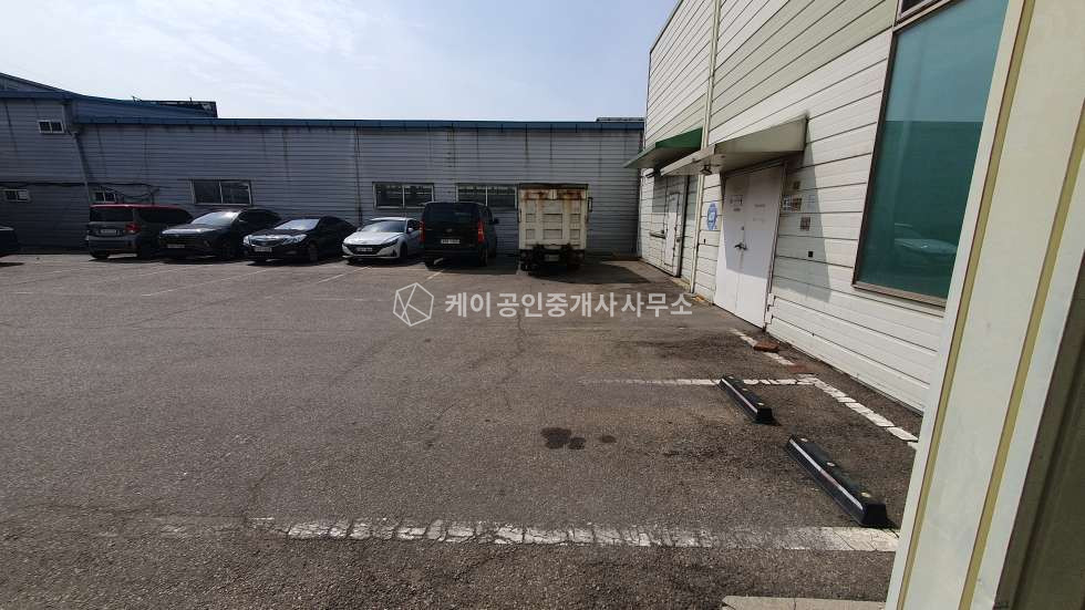 인천 서해구 가좌동 본,경비,폐수처리동 가재울역 공장창고, 약230평, 단독마당, 대로변 월세 매물번호 12999 사진 5