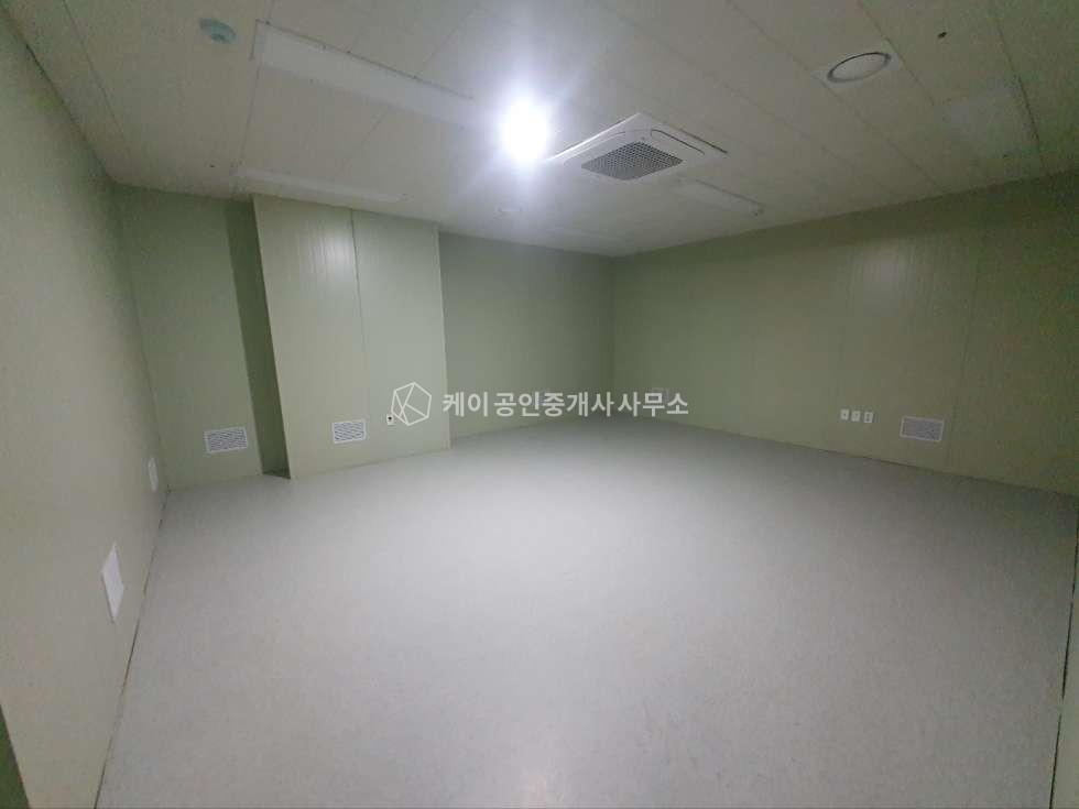 경기 고양덕양구 오금동 고양시 덕양구 소재, 대형물류센터, 상온,저온 다양한 면적 임대가능 월세 매물번호 11793 사진 8