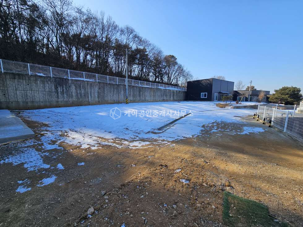경기 파주시 탄현면 만우리 성동IC 10분 거리 탄현면 만우리 준신축급 깨끗한 46평 1종 근생 임대 월세 매물번호 12734 사진 8