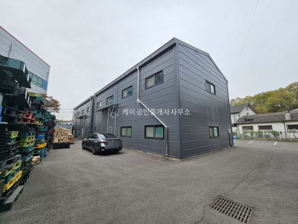 경기 파주시 탄현면 법흥리 2차선 도로 근접, 준신축급 컨디션, 제조가능, 높은층고 개방감 굿 월세 매물번호 13008 사진 2