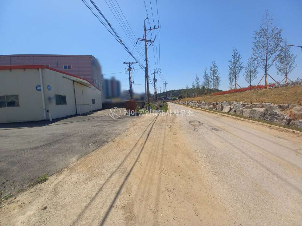 경기 김포시 감정동 450평공장, 고전력200kw, 화장실, 대형단독마당, 40ft추레라, 대형차 매매 매물번호 13030 사진 5