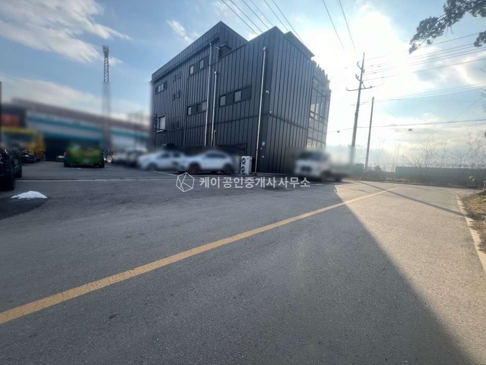 경기 고양일산동구 지영동 자동차관련시설 정비공장, 1급 공업사 허가등록, 넓은 단독마당 월세 매물번호 10584 사진 6