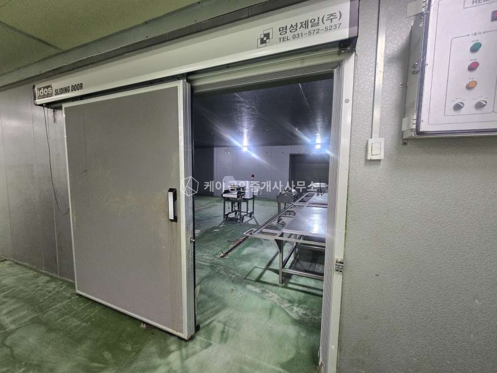 인천 남동구 논현동 남동공단, 식품제조공장, 1층 약150평, 육가공, 냉동냉장트렌치 월세 매물번호 13044 사진 10