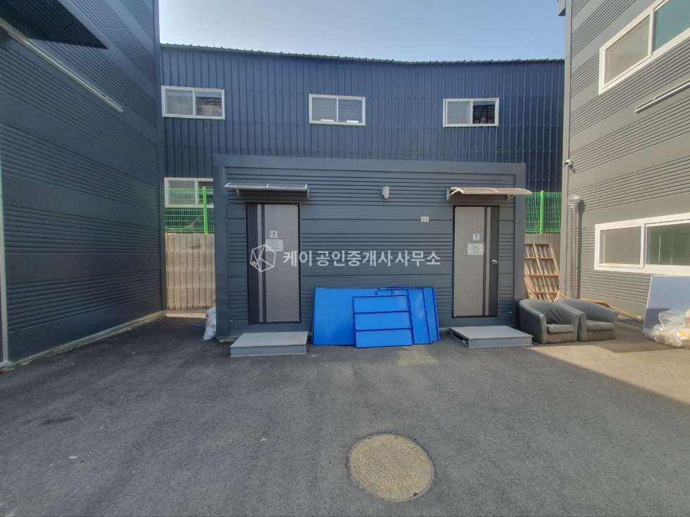 경기 김포시 대곶면 석정리 90평x2개동, 드넓은 공동마당, 추레라 회차가능, 물류업종 추천 월세 매물번호 10294 사진 6
