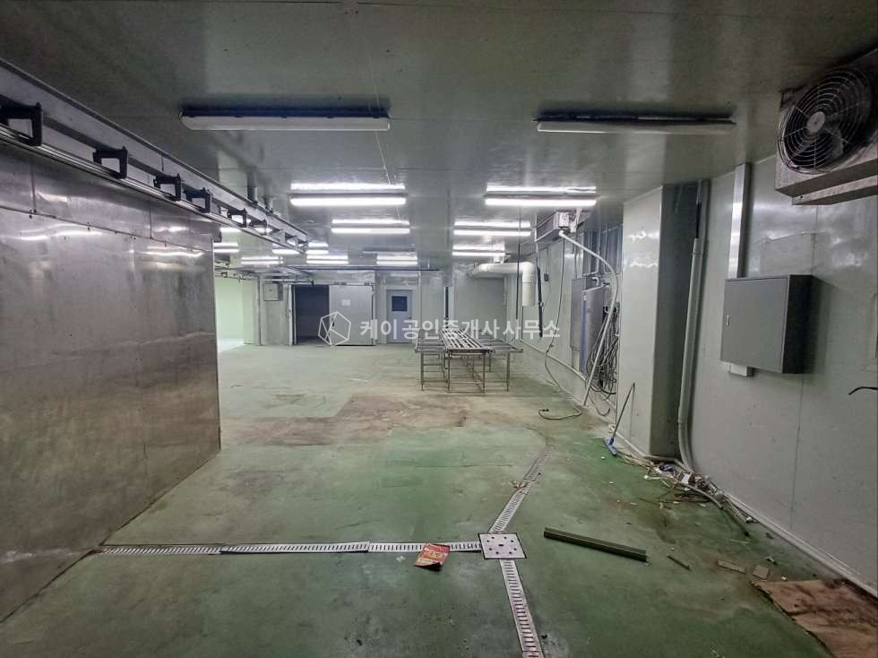 인천 서해구 가좌동 3층 단독 해썹 인증, 대지 371평, 연면적 615평, 가좌IC 5분 이내 월세 매물번호 11504 사진 16