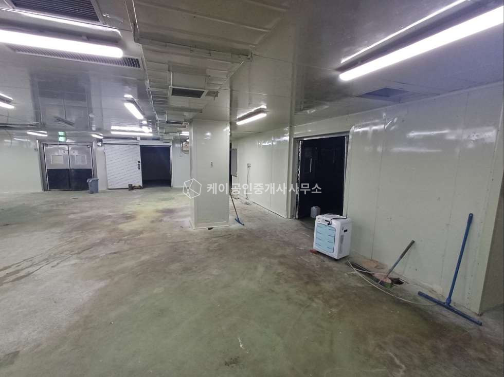 인천 서해구 가좌동 3층 단독 해썹 인증, 대지 371평, 연면적 615평, 가좌IC 5분 이내 월세 매물번호 11504 사진 34