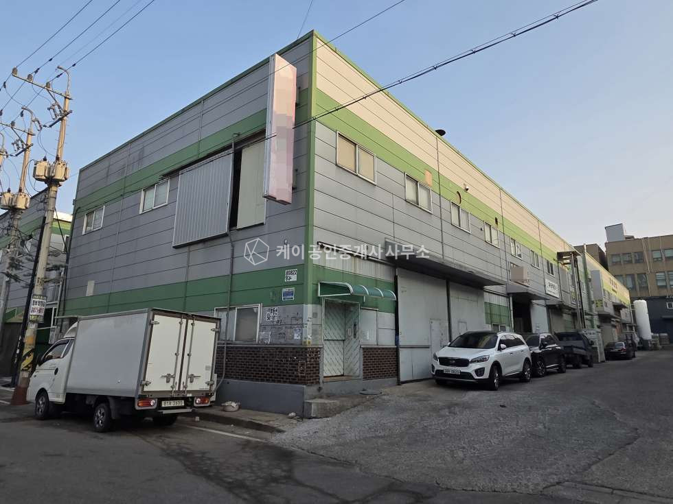 인천 서해구 원창동 3동 HACCP, 하수직관, 식품공장, 전용 2층 약150평 + 1층 약60평 월세 매물번호 12895 사진 1