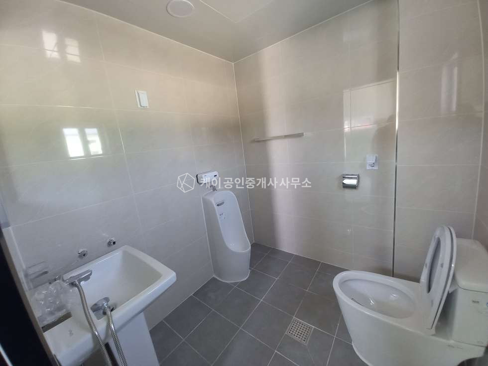 경기 김포시 대곶면 율생리 신축, 2종근생, 건30평+가설30평, 하수직관, 대형차량 진입가능 매매 매물번호 13084 사진 3